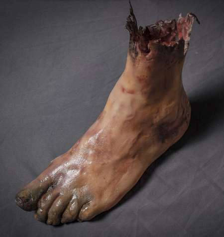 Severed foot prop