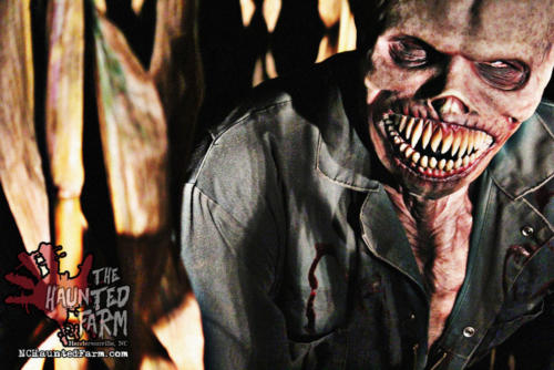 Best Haunted House in North Carolina. Best Haunted House near Greenville SC. Best Haunted House near Hickory NC. Best Haunted House near Asheville North Carolina
